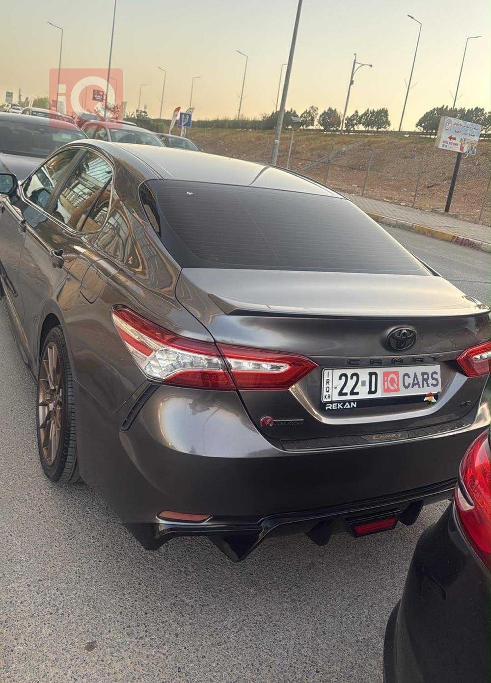 تۆیۆتا کامری